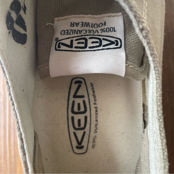 SOLD Keen Shoes Womens 8.5 Coronado III Tan Gray Casual Canvas Sneakers Laces - Picture 9 of 14